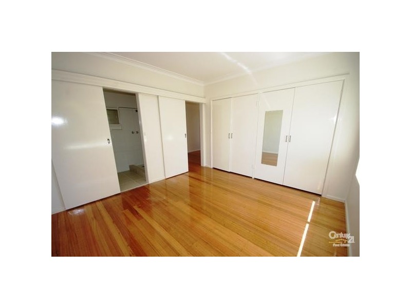 26 Pasadena Crescent, Bentleigh East VIC 3165