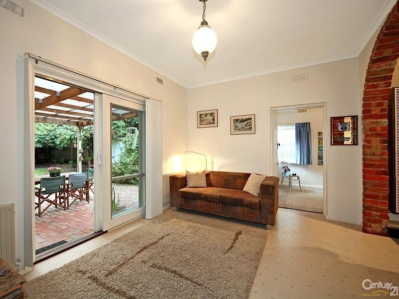 13 Parker Street, Ormond VIC 3204