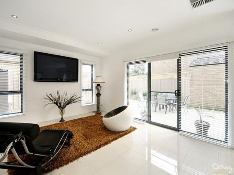 9 Lawson Street, Bentleigh VIC 3204