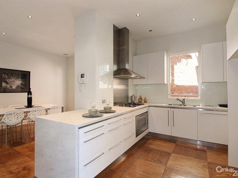 23 Empress Road, St Kilda East VIC 3183