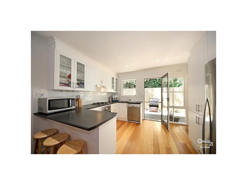 2A Gleniffer Avenue, Brighton East VIC 3187