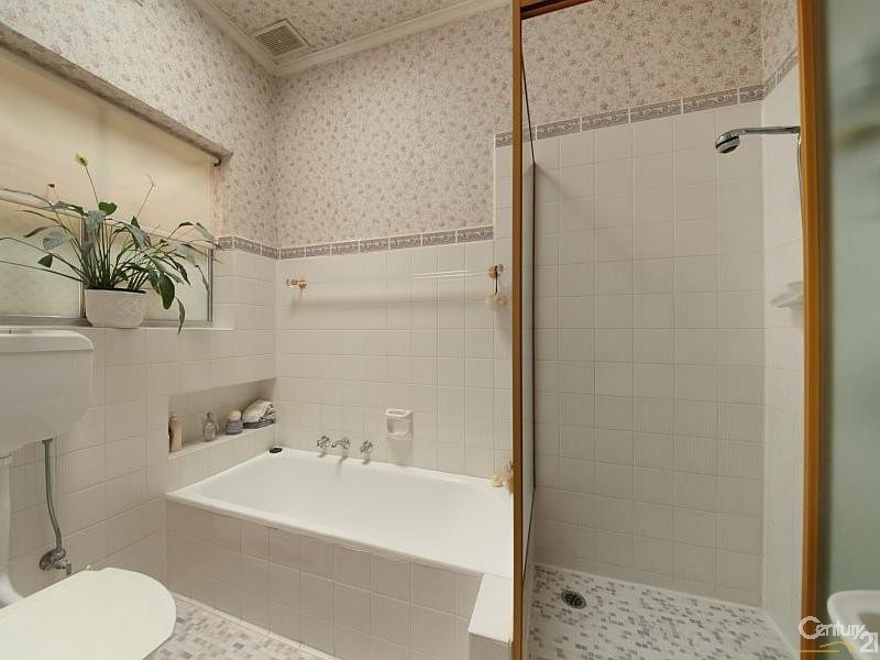 72 Wright Street, Mckinnon VIC 3204