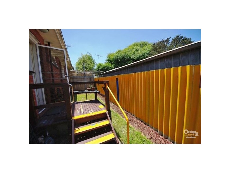 3/6 First Street, Black Rock VIC 3193