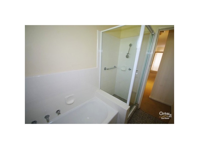 4/15 Gillard Street, Brighton East VIC 3187