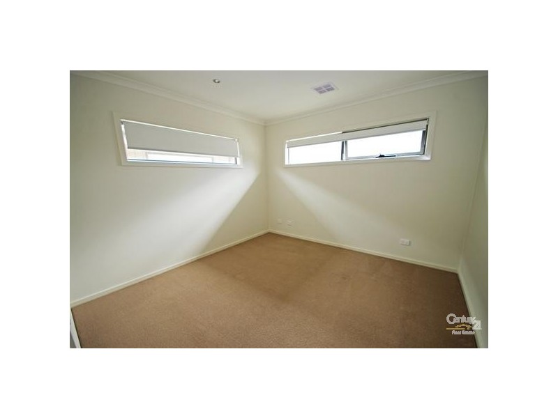 10/2-4 Faulkner Street, Bentleigh VIC 3204