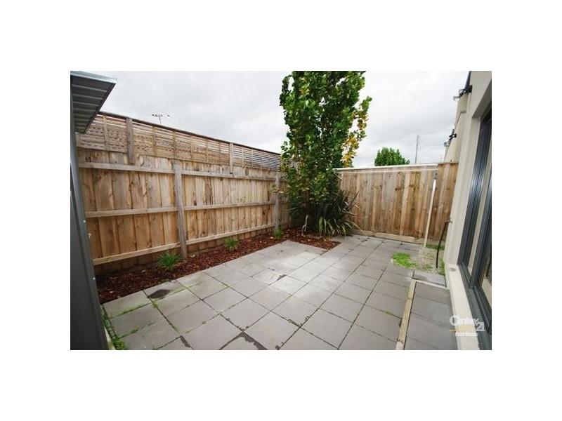 10/2-4 Faulkner Street, Bentleigh VIC 3204