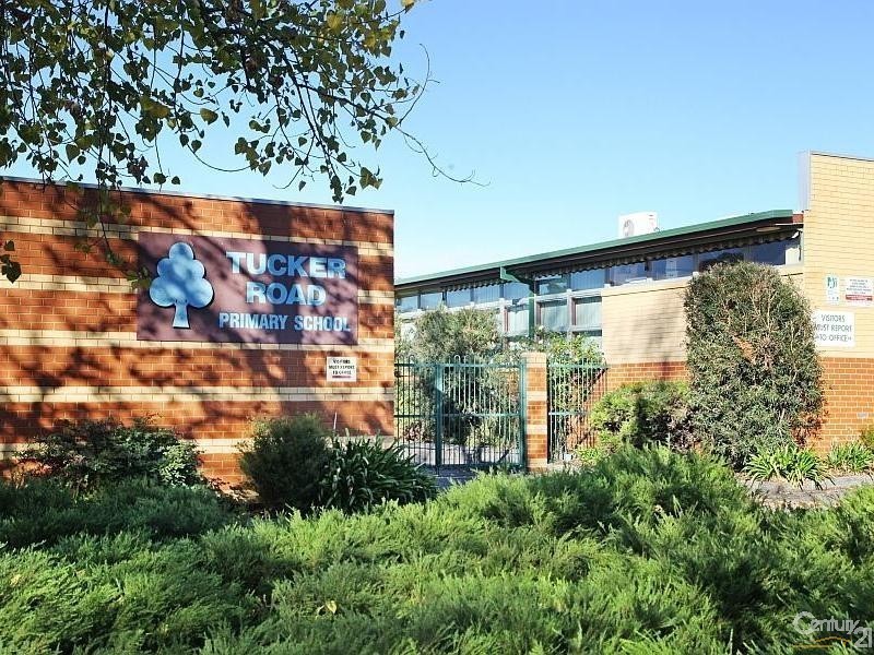 16 Marquis Road, Bentleigh VIC 3204