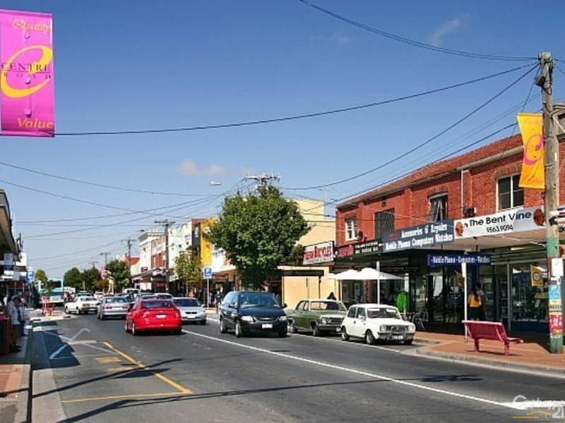 16 Marquis Road, Bentleigh VIC 3204