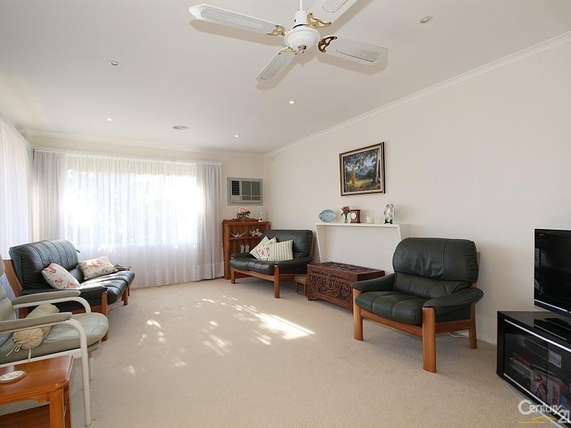 1/2 Scotts Street, Bentleigh VIC 3204