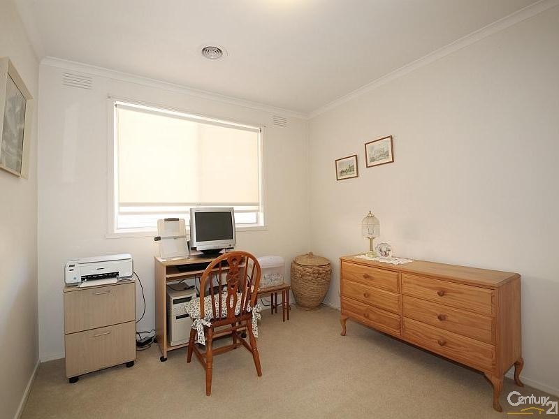1/2 Scotts Street, Bentleigh VIC 3204