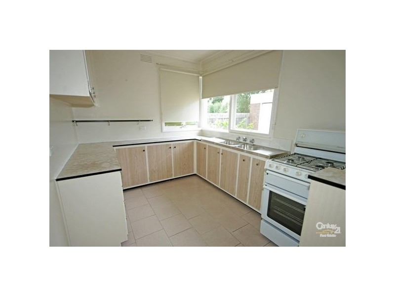 41 Kenjulie Drive, Bentleigh East VIC 3165