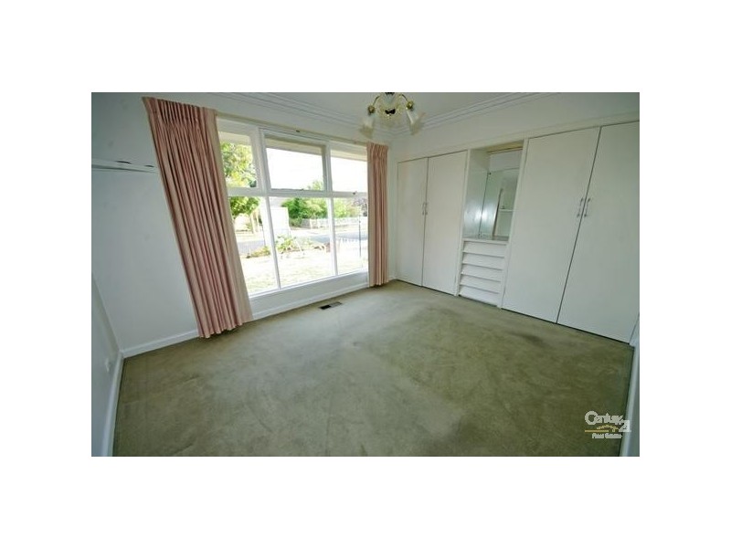 41 Kenjulie Drive, Bentleigh East VIC 3165