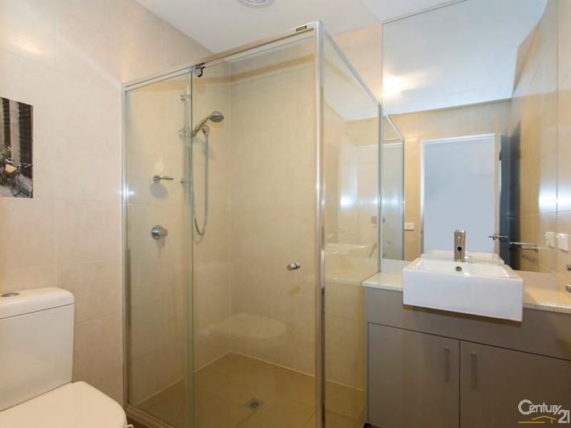 2/273 Grange Road, Ormond VIC 3204