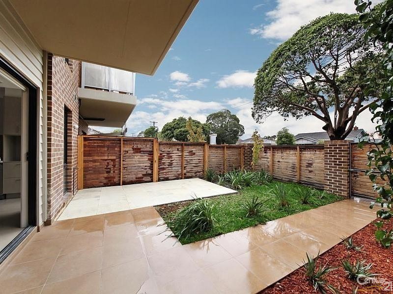 2/273 Grange Road, Ormond VIC 3204