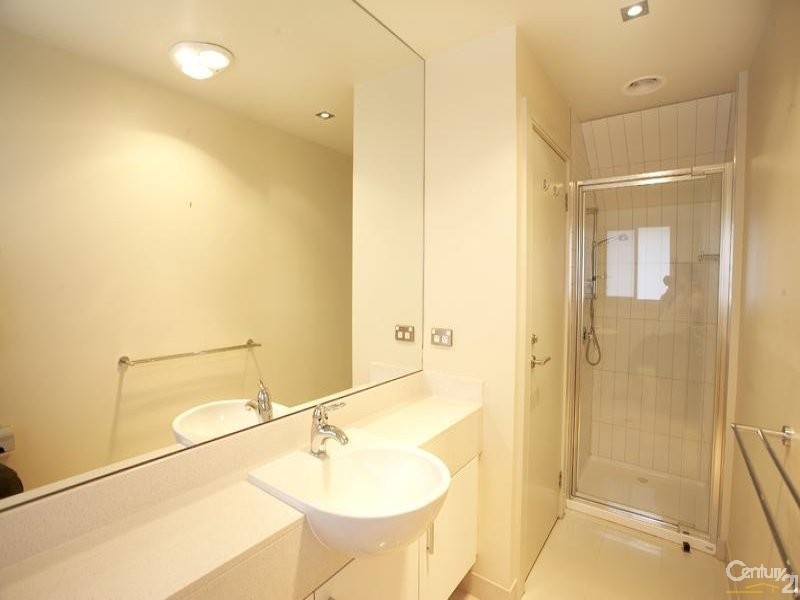 3/173 McKinnon Road, Mckinnon VIC 3204