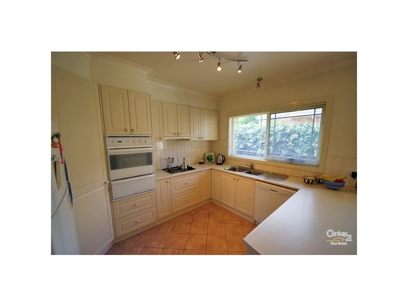1/37 Hutchinson Street, Bentleigh VIC 3204