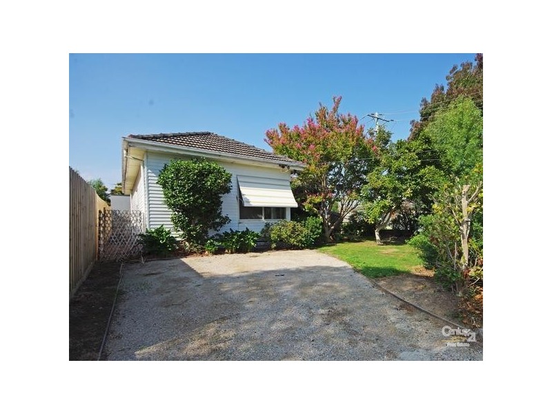 22 Victor Road, Bentleigh East VIC 3165