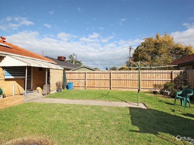 111 Bignell Road, Bentleigh East VIC 3165