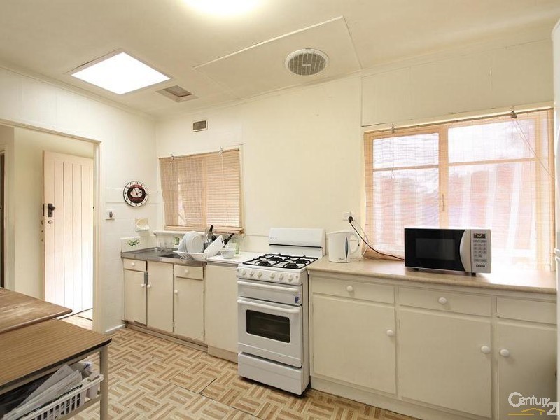 111 Bignell Road, Bentleigh East VIC 3165