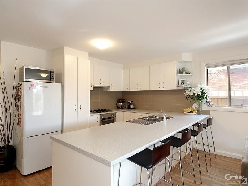 3/18 Bleazby Street, Bentleigh VIC 3204