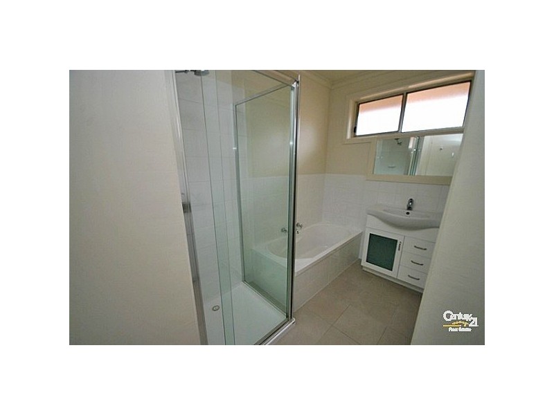 4/14 Moore Avenue, Clayton VIC 3168