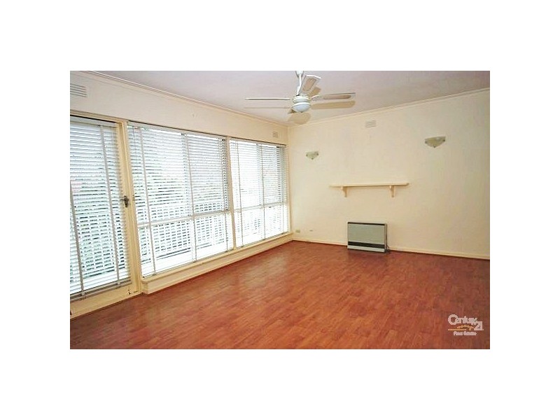 4/21 Tiuna Grove, Elwood VIC 3184