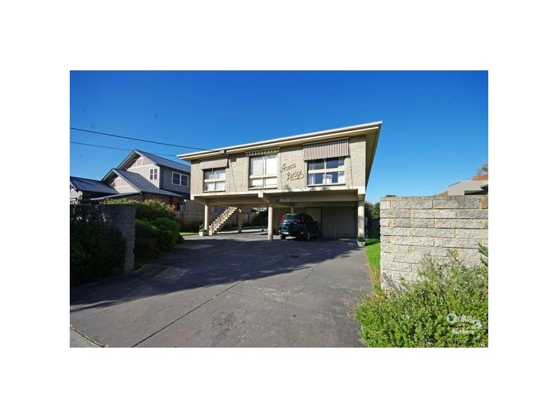1/38 Carlton Street, Mckinnon VIC 3204