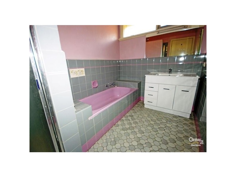 10 Curtin Street, Bentleigh East VIC 3165