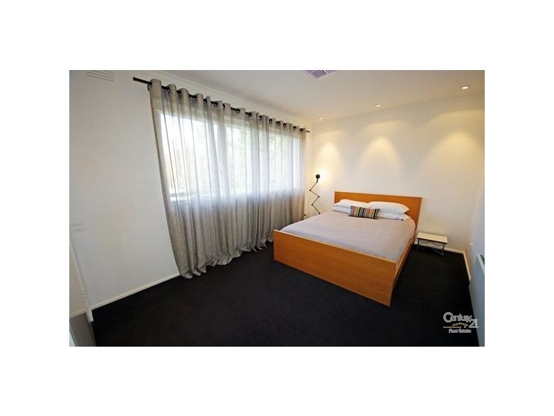 2/6 Bright Street, Brighton East VIC 3187