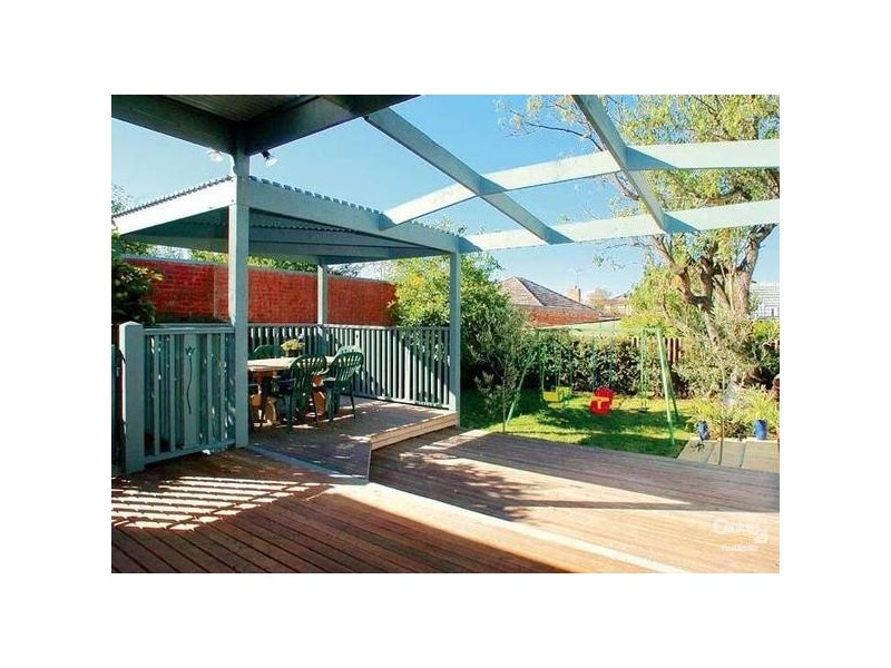 8 Vale Street, Bentleigh VIC 3204