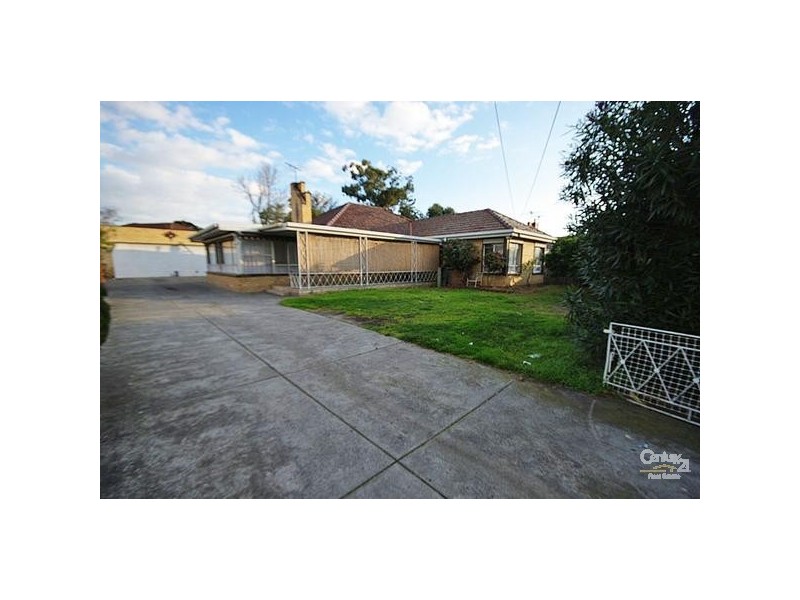 858 Centre Road, Bentleigh East VIC 3165