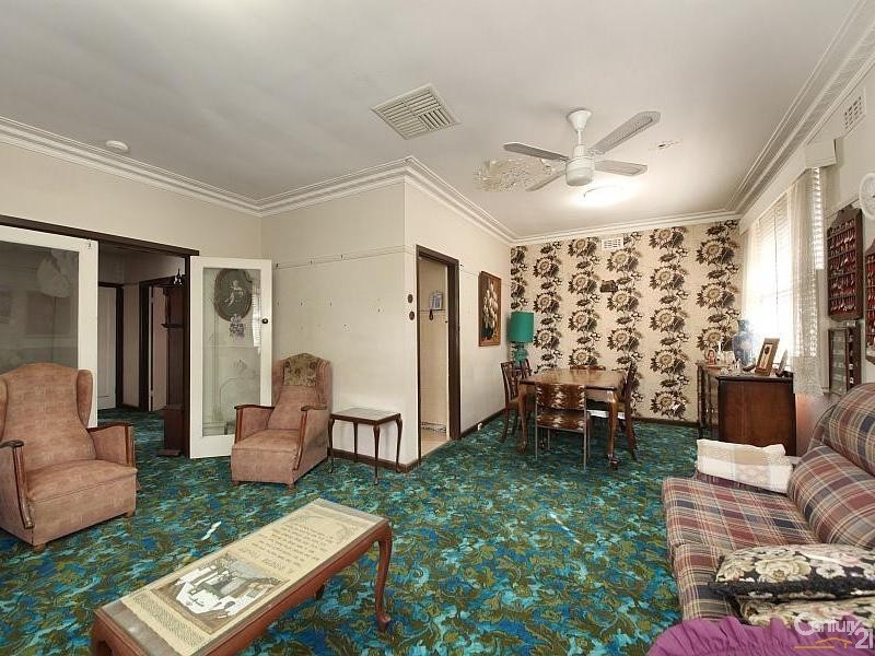 32 Wallace Avenue, Murrumbeena VIC 3163