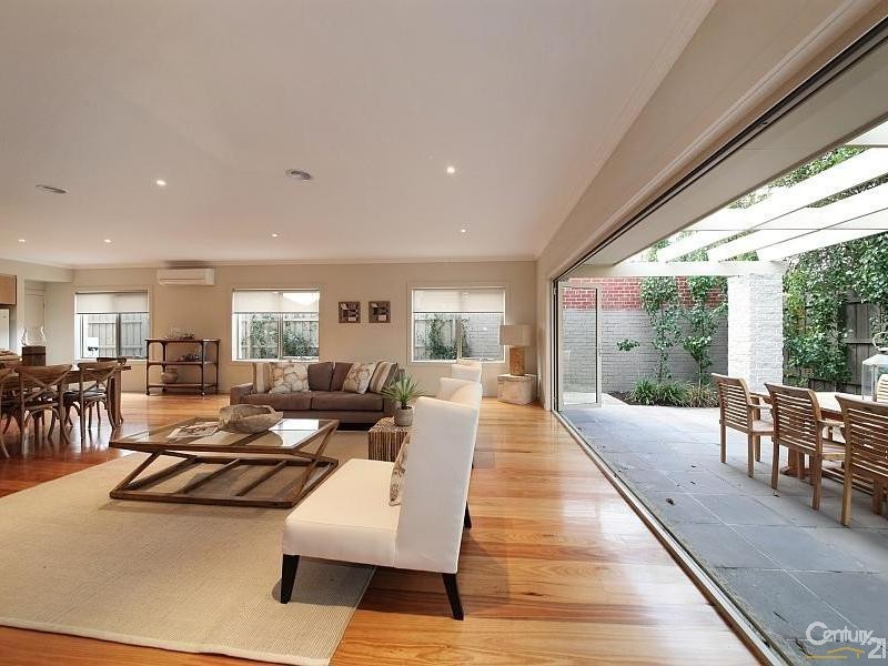 8A William Street, Moorabbin VIC 3189