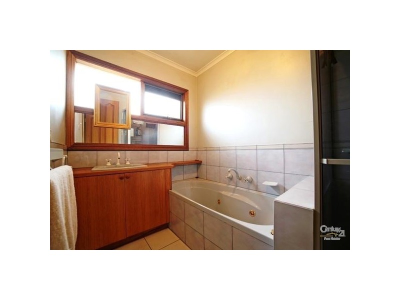 2/62 Tucker Road, Bentleigh VIC 3204