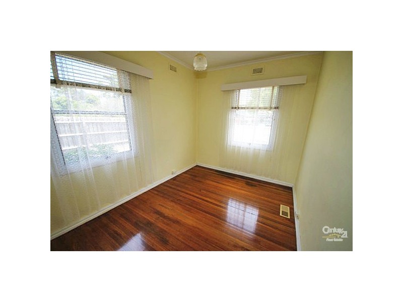 10 Austin Street, Hughesdale VIC 3166