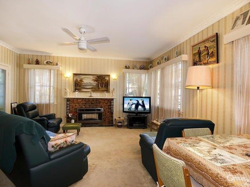 17 Silver Street, Cheltenham VIC 3192