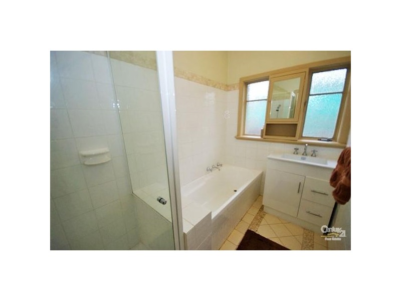 1/62 Blamey Street, Bentleigh East VIC 3165