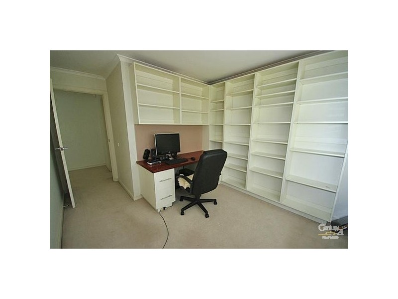 6 Turnberry Court, Heatherton VIC 3202