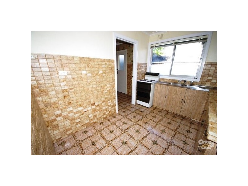 2/140 Charman Road, Mentone VIC 3194