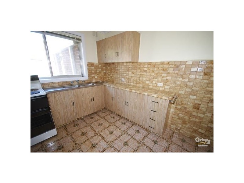 2/140 Charman Road, Mentone VIC 3194