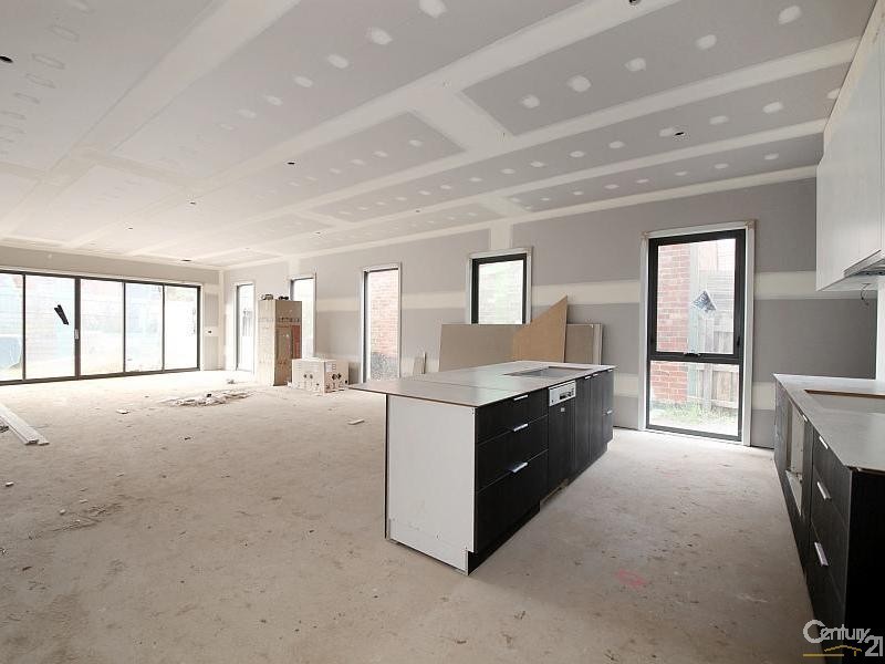 66 Wright Street, Mckinnon VIC 3204