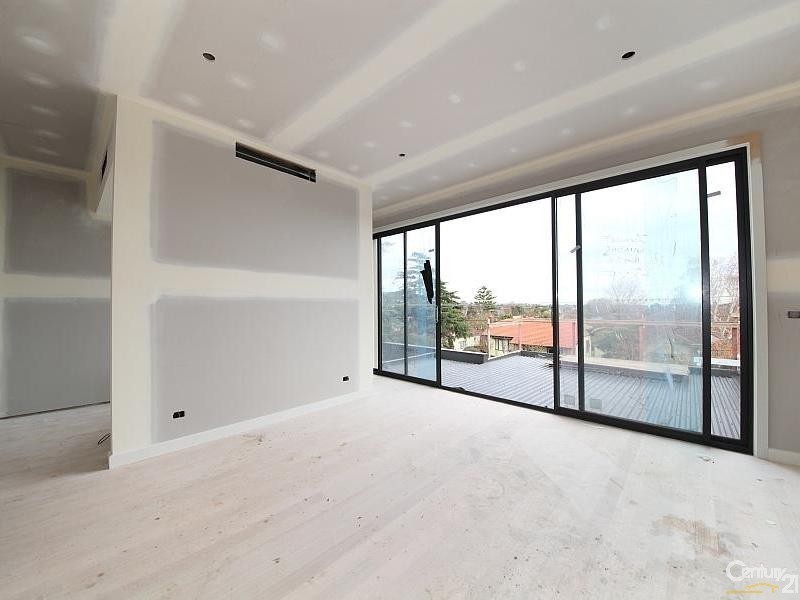 66 Wright Street, Mckinnon VIC 3204