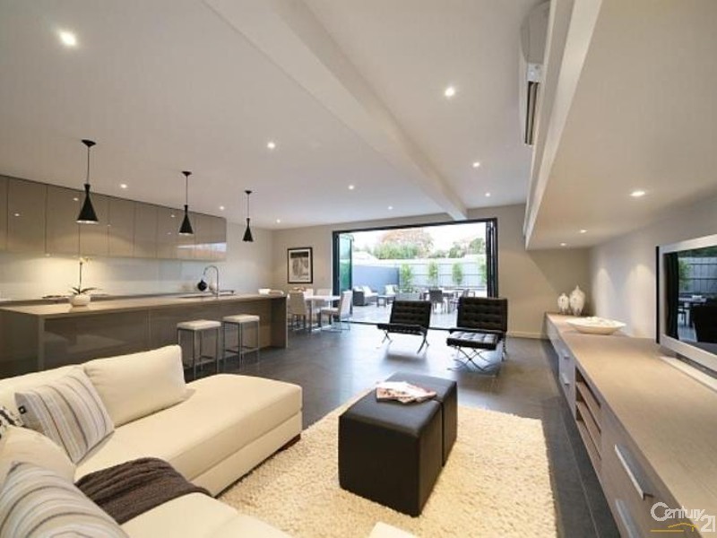 66 Wright Street, Mckinnon VIC 3204