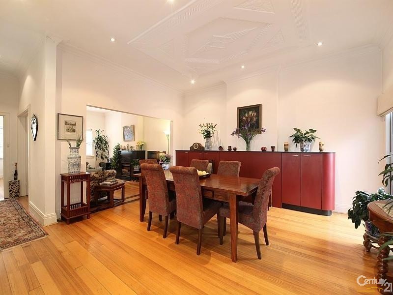 84 Oakleigh Road, Carnegie VIC 3163