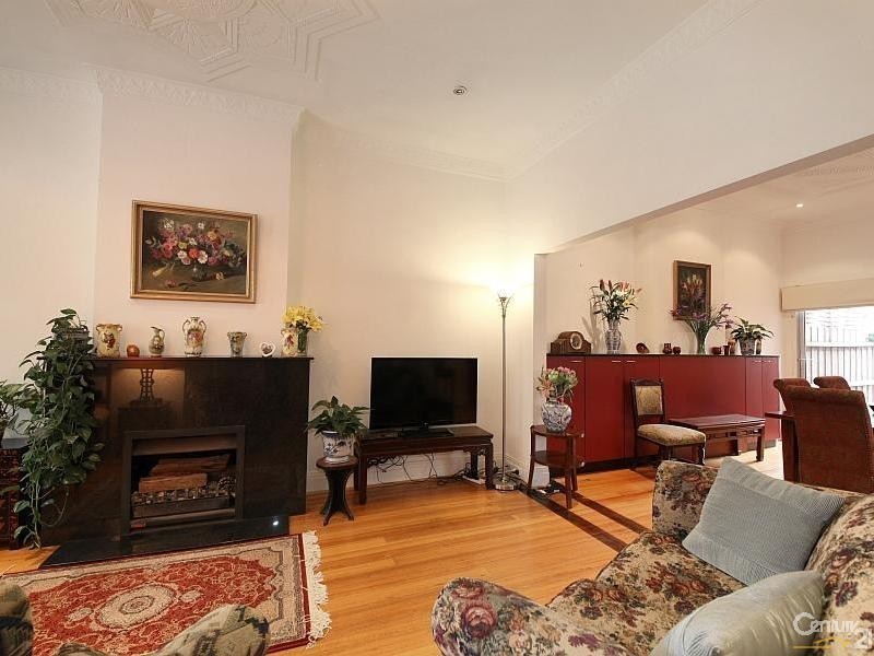 84 Oakleigh Road, Carnegie VIC 3163