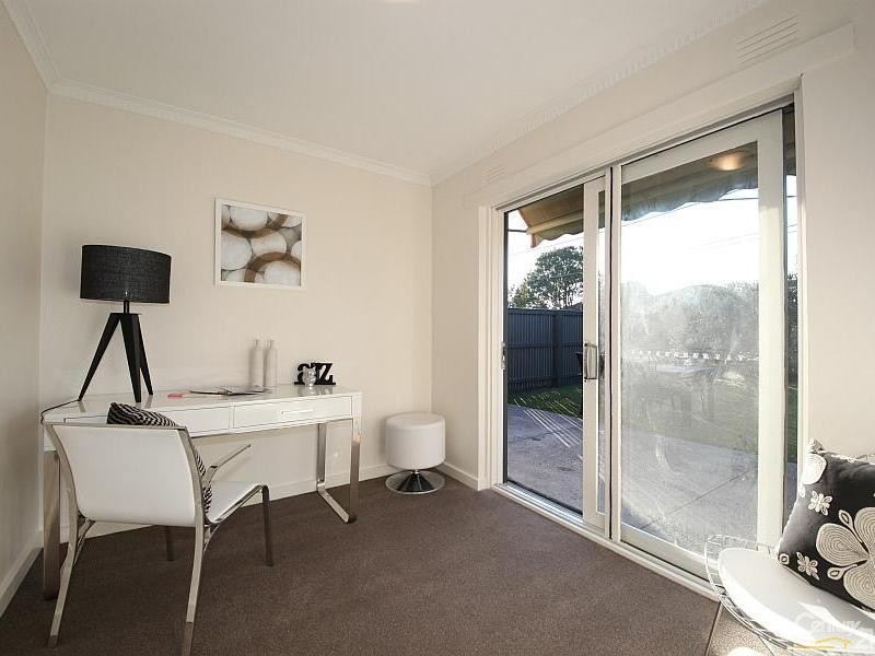 1/3 Guernsey Avenue, Hampton East VIC 3188