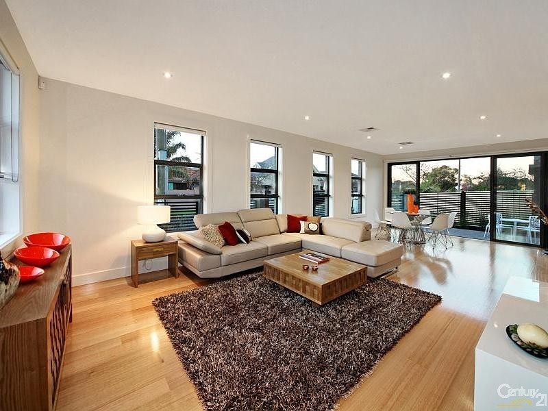 218 Tucker Road, Mckinnon VIC 3204