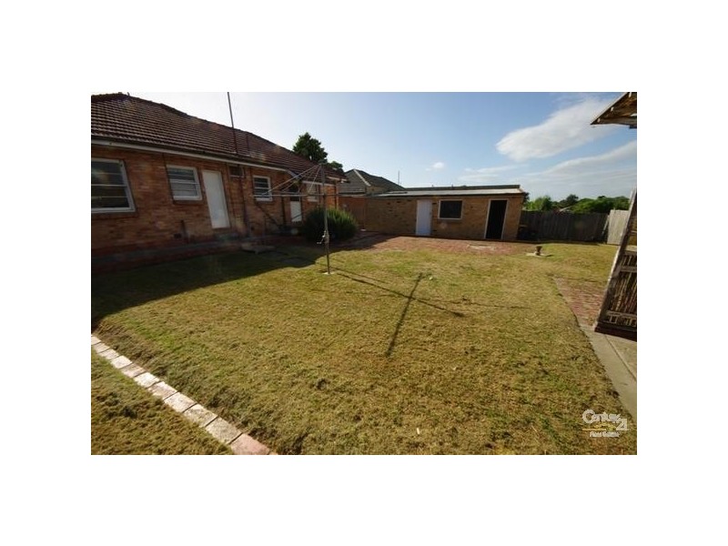 18 Melva Street, Bentleigh East VIC 3165