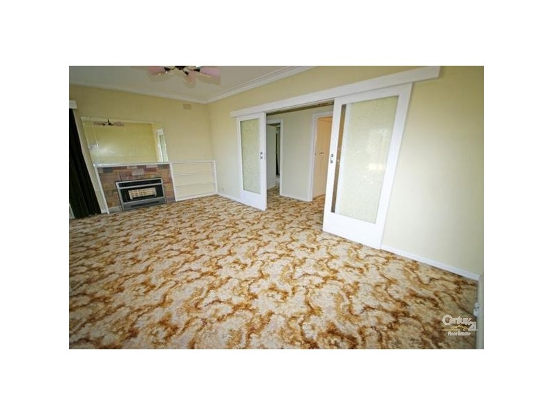 18 East Boundary Road, Bentleigh East VIC 3165