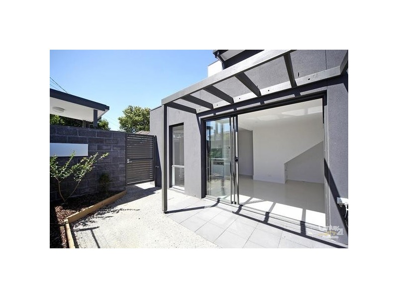 1/2 Jasper Road, Bentleigh VIC 3204